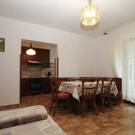 Evelina 1057 Apartment