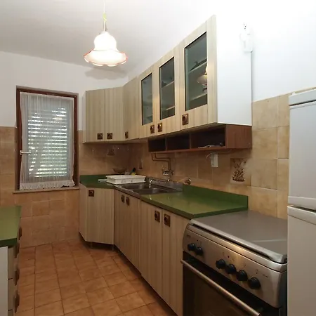 Evelina 1057 Apartment *