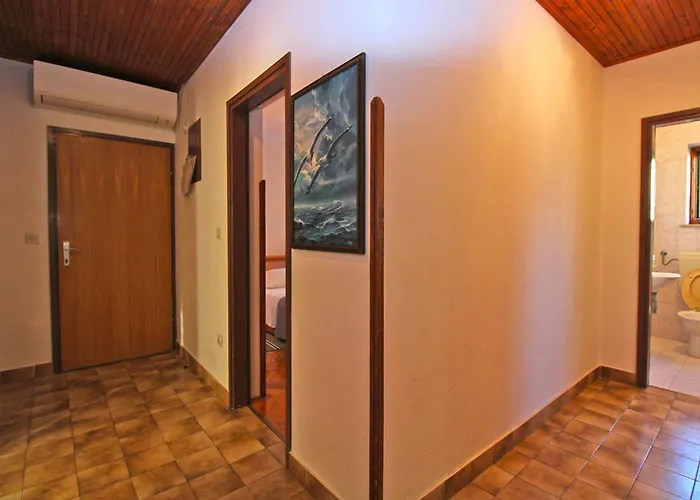 Evelina 1057 Appartement Pjescana Uvala