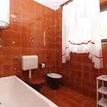 شقة Evelina 1057 بيشكانا أوفالا