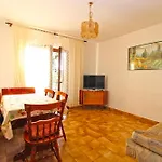 شقة Evelina 1057 بيشكانا أوفالا