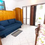 شقة Evelina 1057